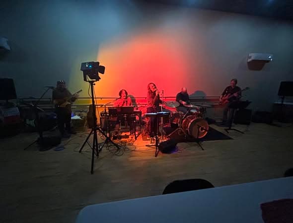 Mid-MO Music Show Filming of The Juicy Beets