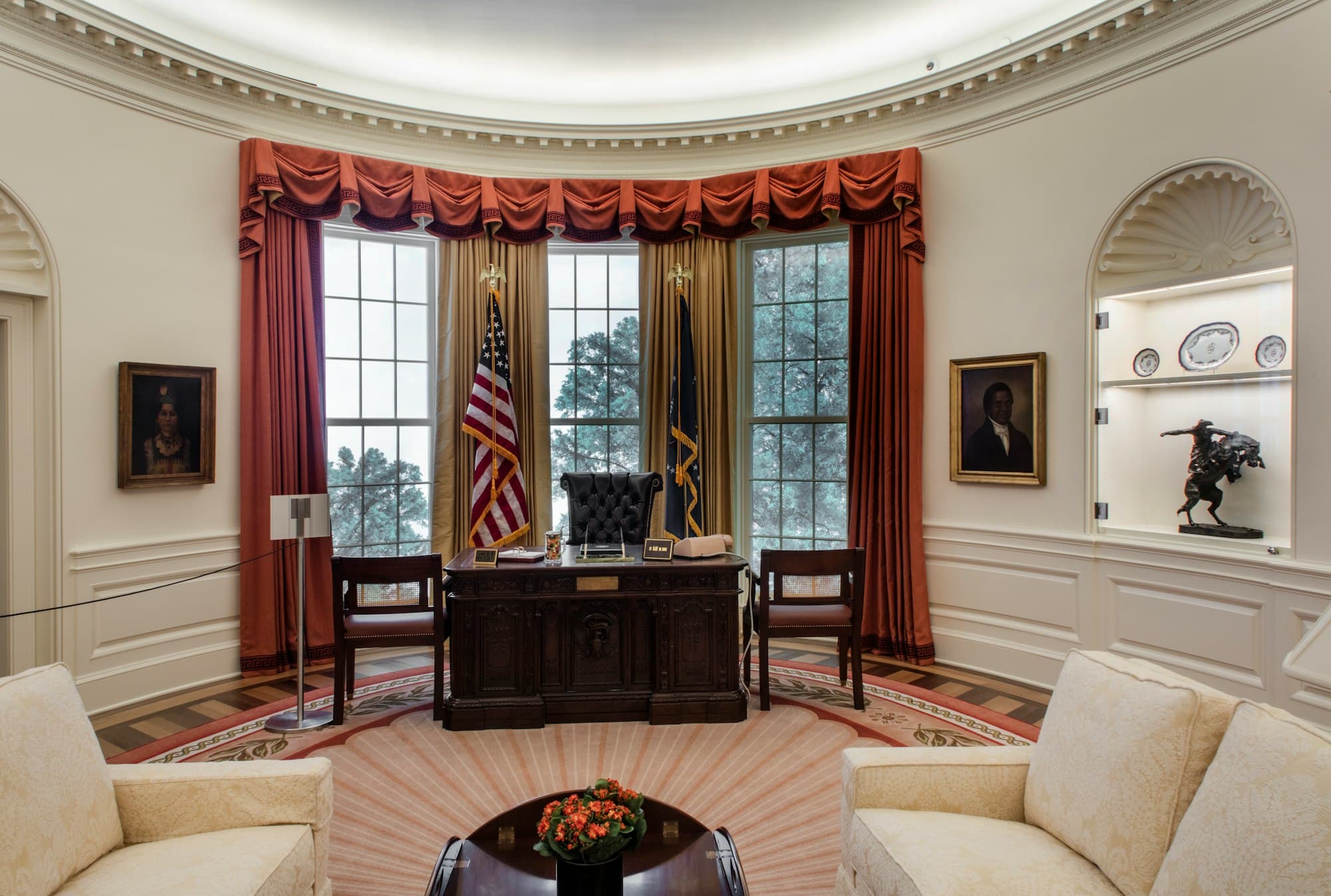 Meet the Presidents and the Oval Office